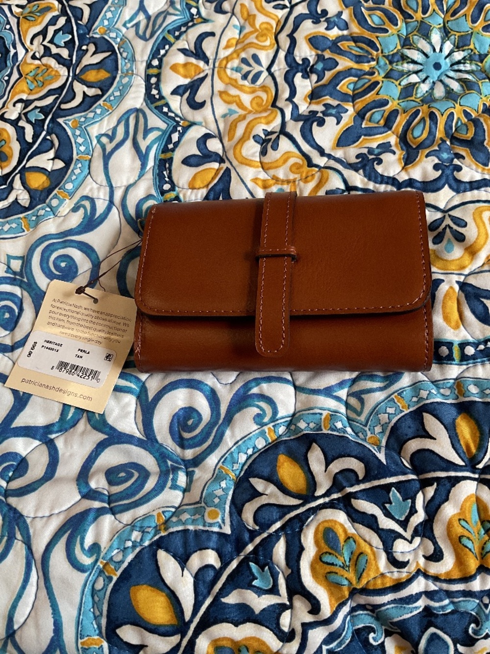 NWT Patricia Nash Heritage Perla tan wallet